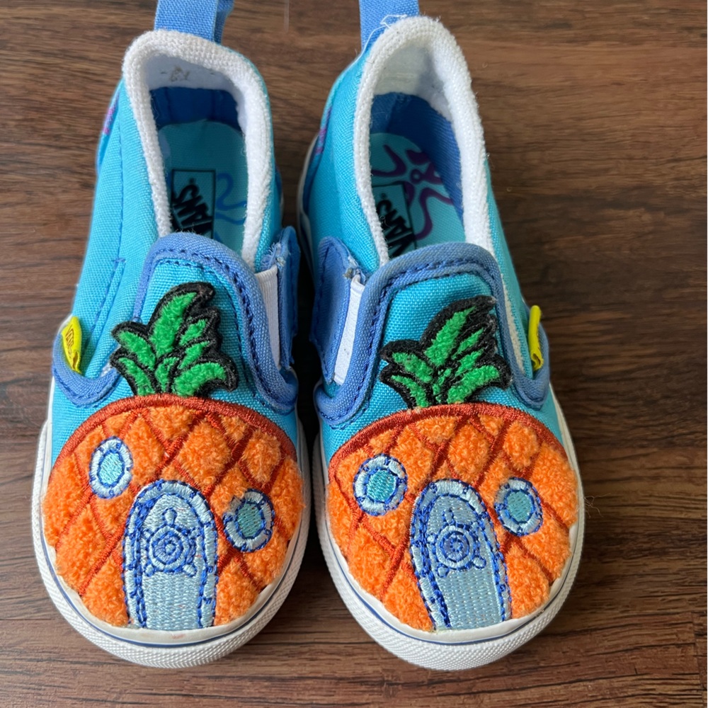 SpongeBob Vans size 5.5 Toddler